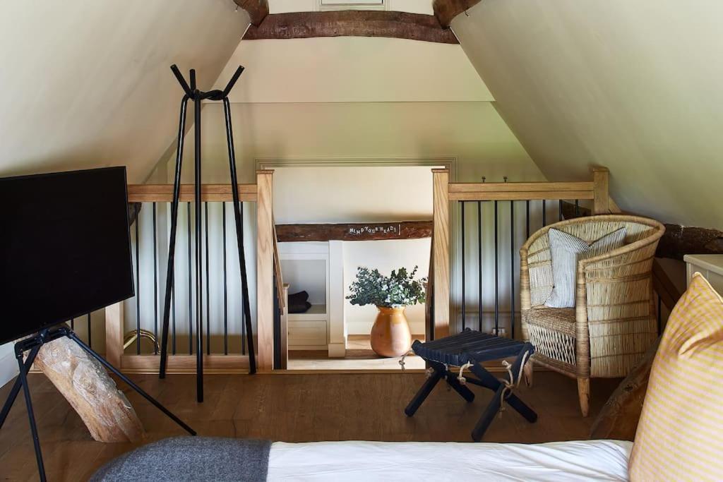 Dawn At The Sun Inn Felmersham, Our Signature Duplex Suite Sharnbrook Exterior foto